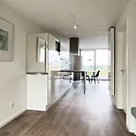 4 Person In Apartment